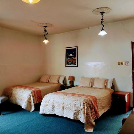 קיטו Hostal Benalcazar מראה חיצוני תמונה