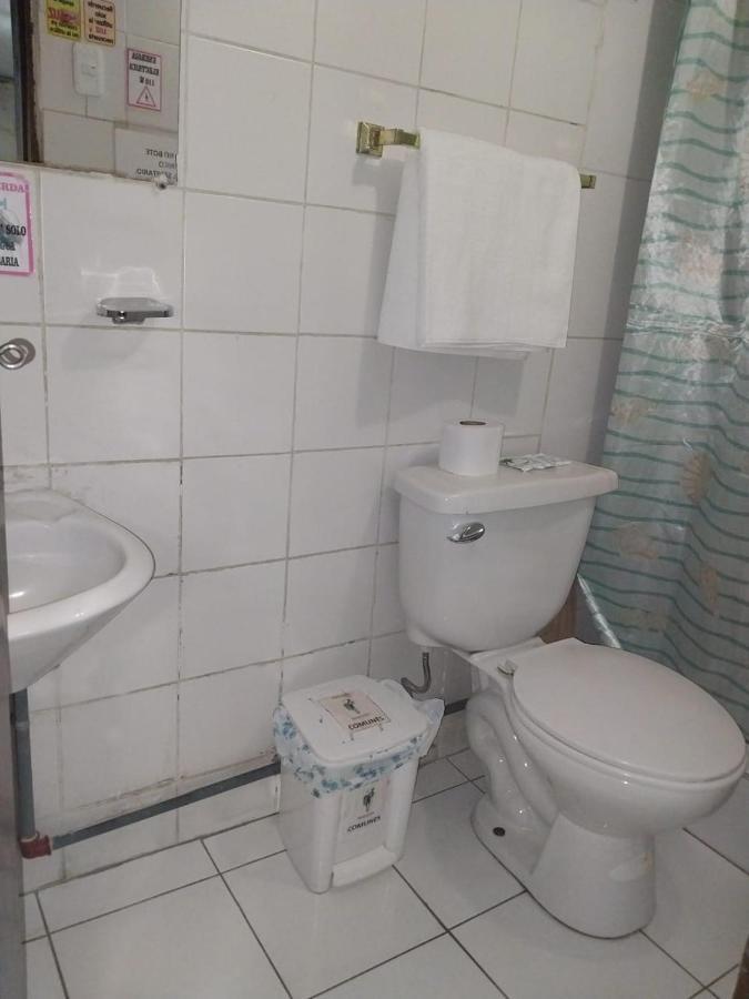 קיטו Hostal Benalcazar מראה חיצוני תמונה