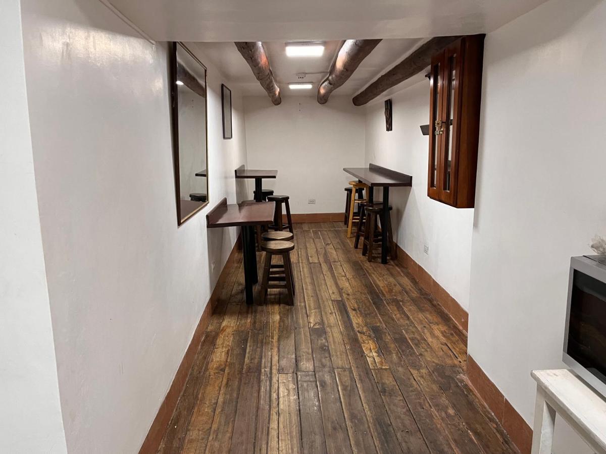 קיטו Hostal Benalcazar מראה חיצוני תמונה